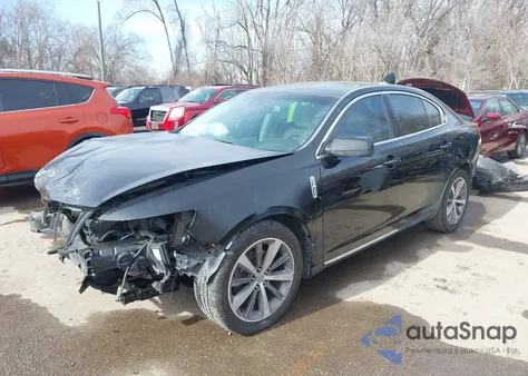 2009 Lincoln Mks z USA, uszkodzony, nr VIN 1LNHM93R09G600944